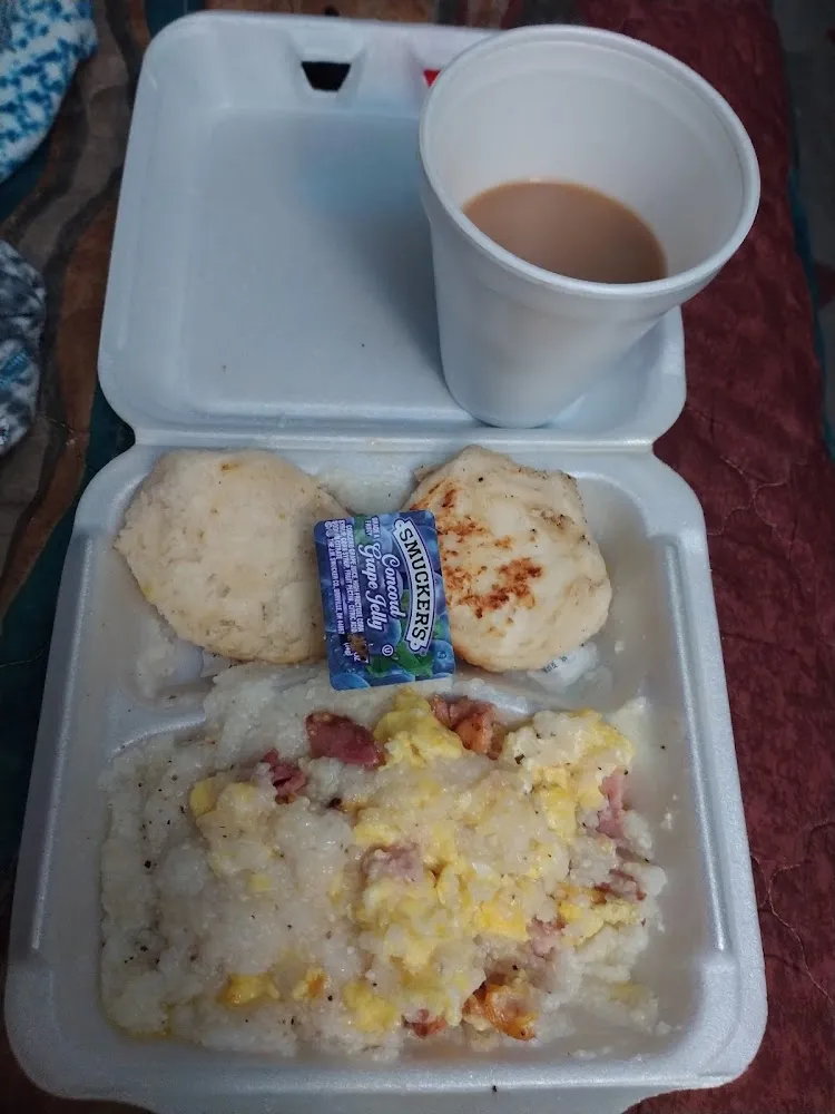 Coffee Ham and Cheese Omelette with Grits